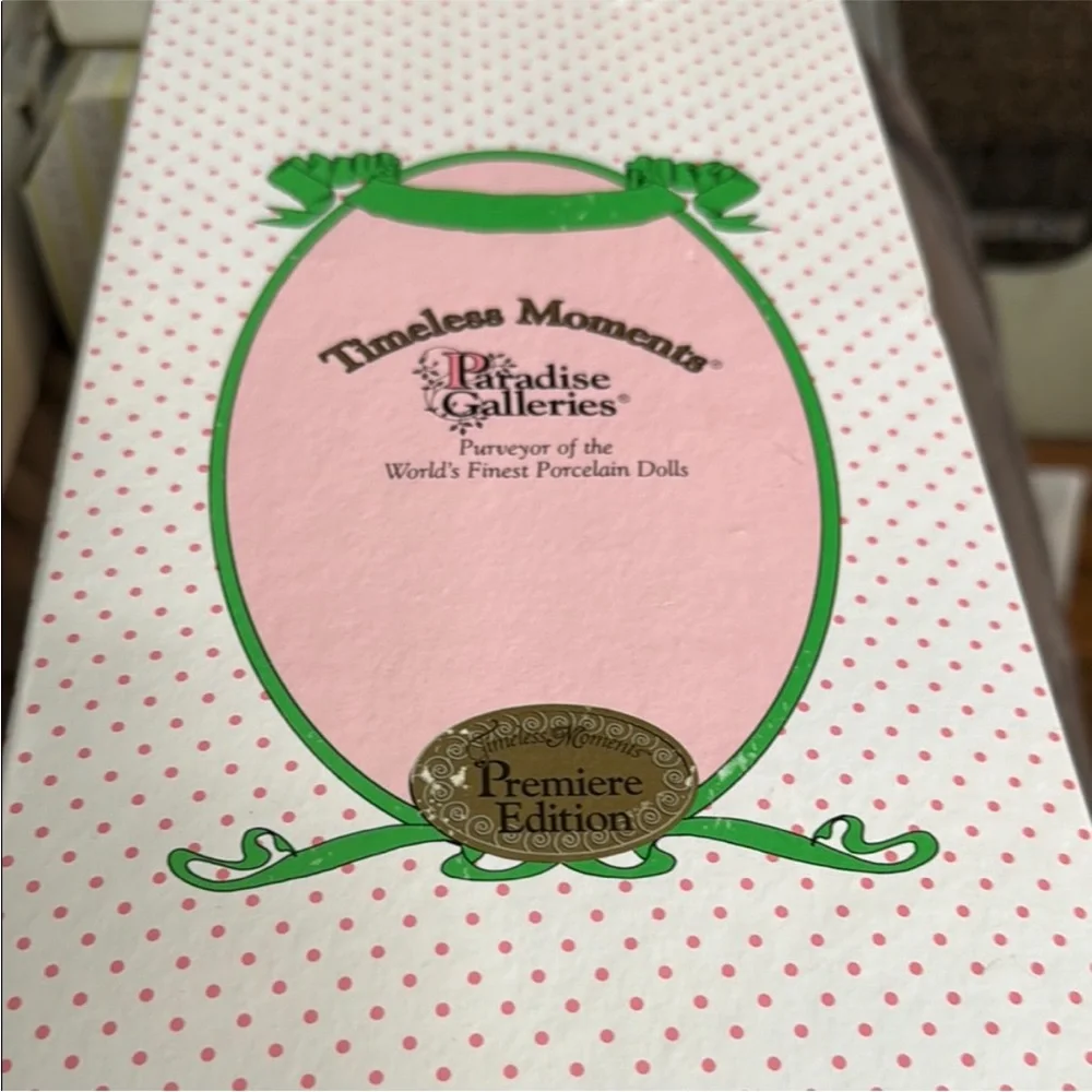 Timeless Moments Paradise Galleries Premiere Edition Porcelain‎ Doll vintage